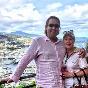 Meet your Posher, Jenni